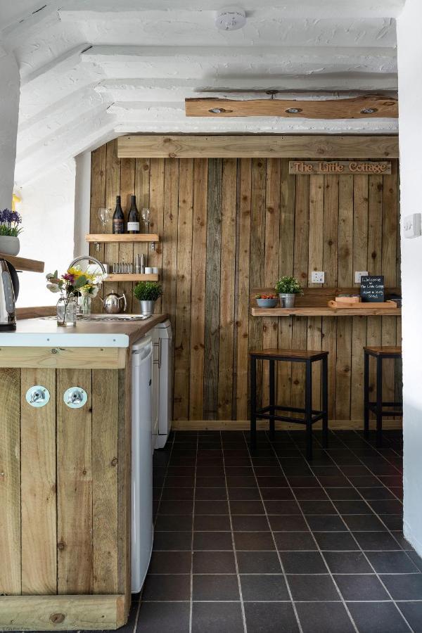 Farmhouse & Cottage At Geufron Farm - Dog Friendly Bryn-crug Exterior foto