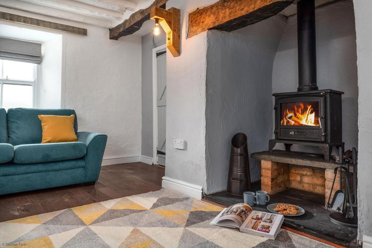 Farmhouse & Cottage At Geufron Farm - Dog Friendly Bryn-crug Exterior foto